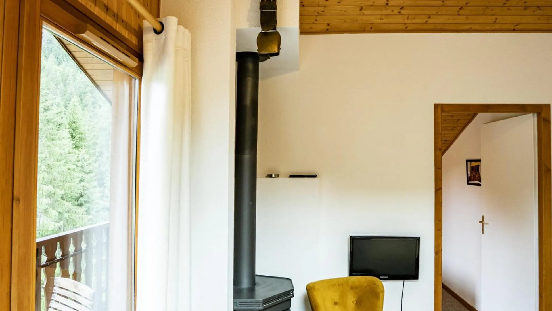 Appartement Chatel 4 Pieces, 6 Pers. Avec Balcon, Garage, Wifi - Fr-1-676-160 0*,