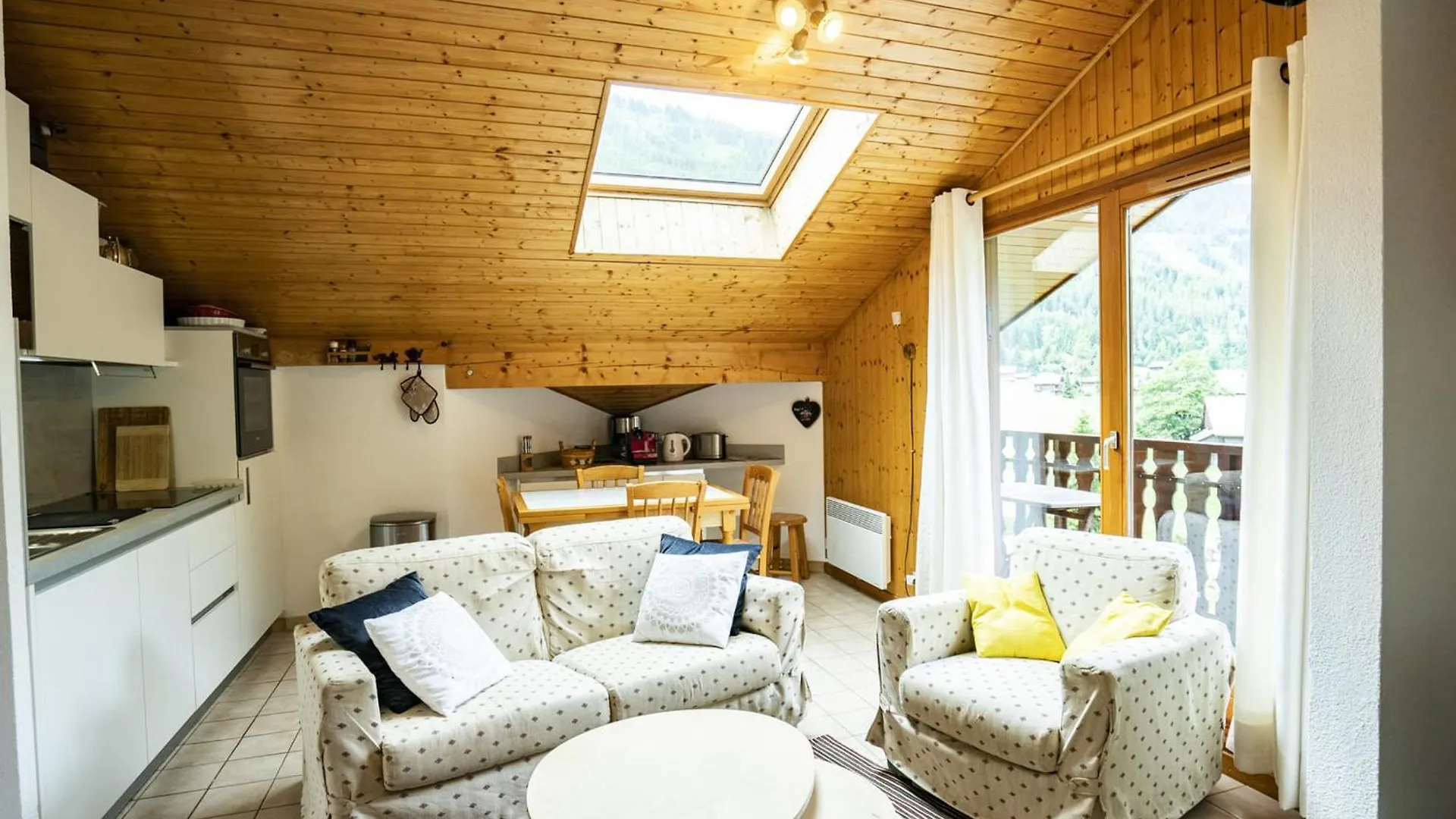 Appartement Chatel 4 Pieces, 6 Pers. Avec Balcon, Garage, Wifi - Fr-1-676-160 شقة